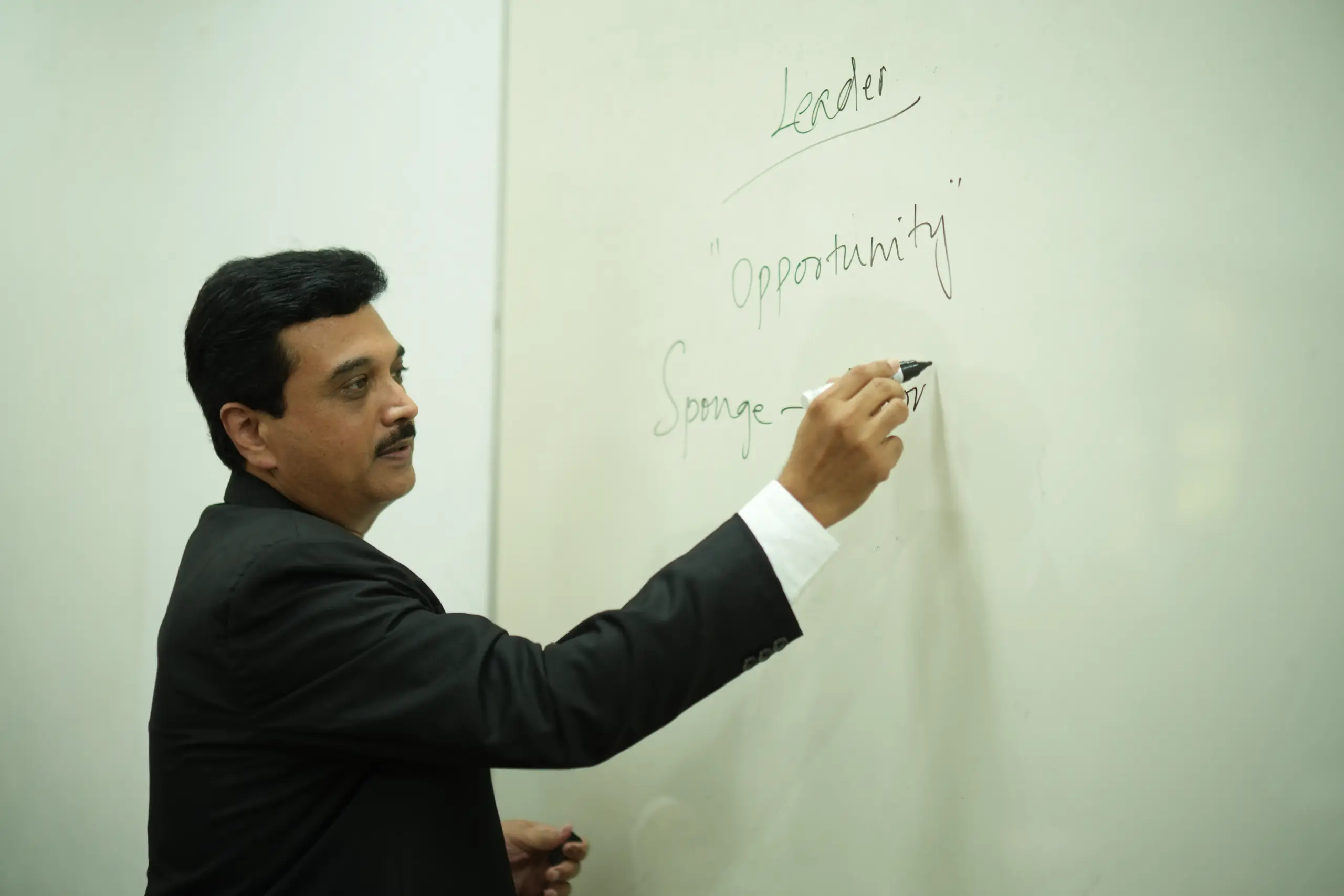 Career Support by the Best MBA Colleges in Bangalore