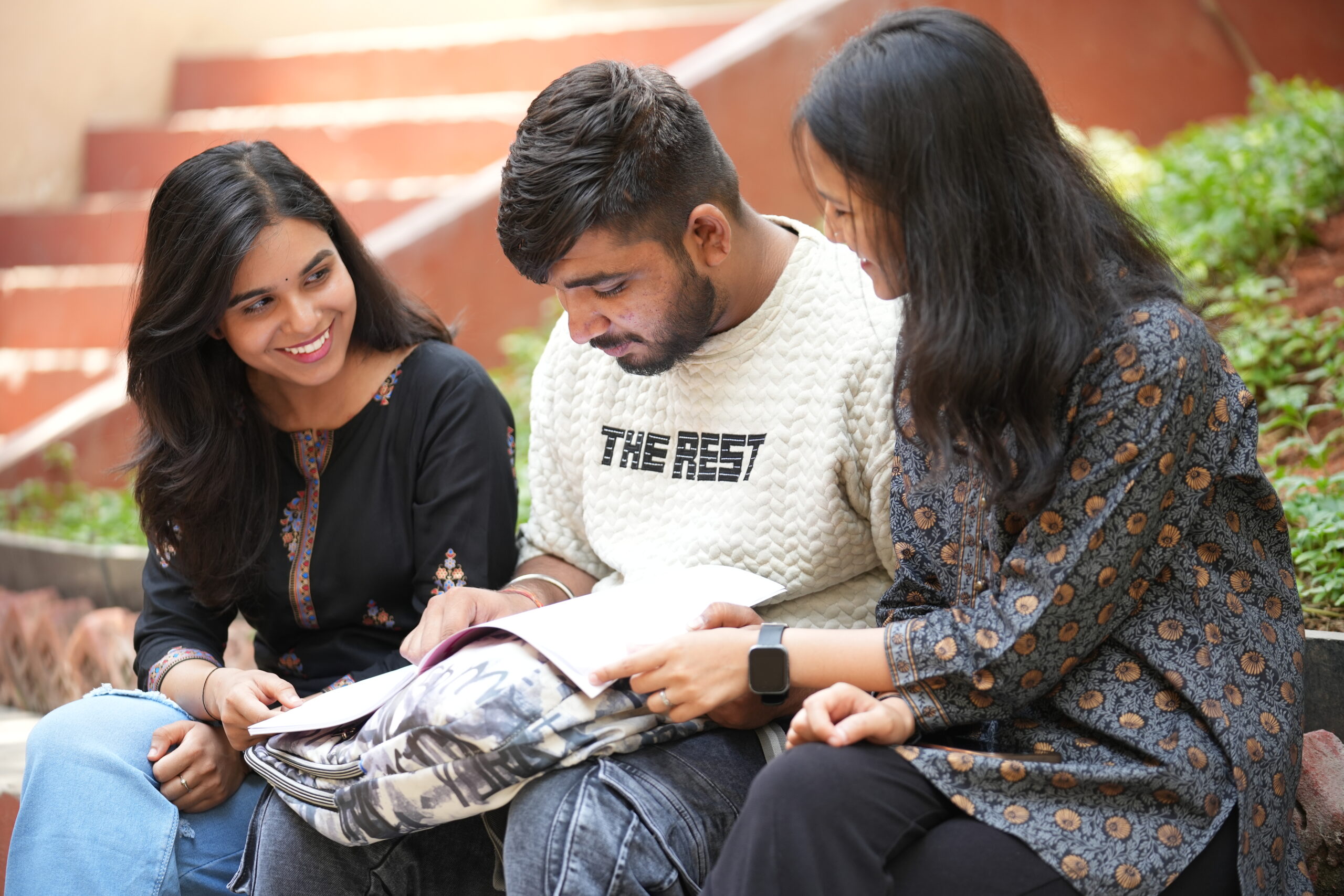 How to Choose Top MBA Colleges in Bangalore for Your Career Goals